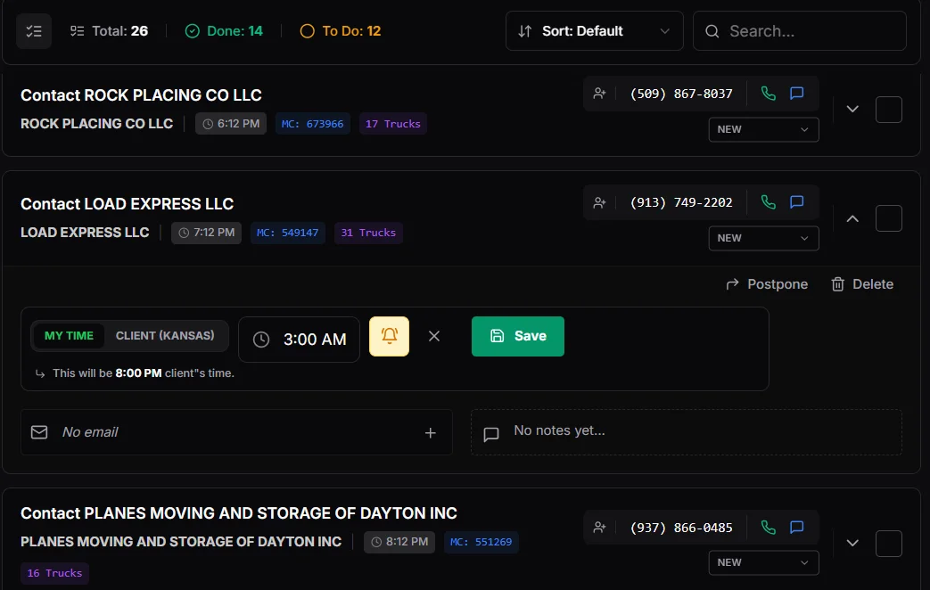 Calendar interactiv sincronizat automat cu fusul orar al clientului.